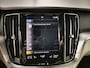 Volvo V60 2.0 B3 Momentum Business | Trekhaak | Panoramadak | Leder | Stoelverwarming |