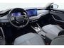 Skoda Octavia Combi 1.5 TSI MHEV Business Edition Automaat | Trekhaak wegklapbaar | Navigatie | Stoel & Stuurverwarming | Extra getint glas | Electrische achterklep