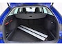 Skoda Octavia Combi 1.5 TSI MHEV Business Edition Automaat | Trekhaak wegklapbaar | Navigatie | Stoel & Stuurverwarming | Extra getint glas | Electrische achterklep