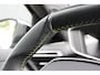 Peugeot e-2008 EV GT 54 kWh | Nieuw model | Fase 3 laden | Navigatie | Camera voor + achter | 18 Inch lichtmetaal |