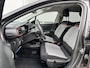 Citroën C3 C-Series 1.2 83pk TWO-TONE! | UNIEKE KM-STAND! | NAVI | 16" LM-VELGEN | CLIMA | CRUISE CONTROL | DAB+ | APPLE CARPLAY / ANDROID AUTO |