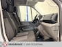 Volkswagen Crafter 35 2.0 TDI L3H3 140pk Highline | Nav | Trekhaak | PDC