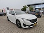 Peugeot 308 1.2 PureTech 130pk EAT8 GT | Automaat | Panorama/schuifdak | Focal | Navigatie | Camera voor + achter | NL auto |