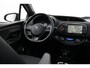 Toyota Yaris 1.5 Hybrid Premium | Panoramadak | Fietsensteun | Navigatie | Keyless | Cruise Control | Clima | Camera | Premium audio | 16 inch | Rijstrooksensor | Bluetooth | DAB | Dakspoiler
