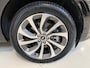 Land Rover Discovery Sport P300e 1.5 R-Dynamic SE | 20 inch Diamond Turned