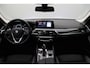 BMW 5-Serie Touring 520i High Executive 2018 | Navigatie | Stoel & Stuurverwarming | Achteruitrij Camera | Elektrisch Verstelbare Stoelen | Cruise Control | Nationale Autopas