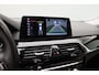 BMW 5-Serie Touring 520i High Executive 2018 | Navigatie | Stoel & Stuurverwarming | Achteruitrij Camera | Elektrisch Verstelbare Stoelen | Cruise Control | Nationale Autopas