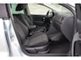 Volkswagen Polo 1.4-16V Highline * 5 DEURS * AIRCO * CRUISE CONTROLE * APK 2027 *