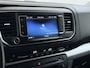 Toyota ProAce Worker 2.0D-4D L3H1 Dubbele Cabine 5-Persoons Ecc 3D-Navi Apple Carplay Android Auto Bluetooth Black Line Long DC Cruise Control Lmv Regen-Lichtsensor led Privacy Glas Schuifdeur 1e Eigenaar Dealeronderhouden Origineel Nederlandse Auto