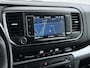 Toyota ProAce Worker 2.0D-4D L3H1 Dubbele Cabine 5-Persoons Ecc 3D-Navi Apple Carplay Android Auto Bluetooth Black Line Long DC Cruise Control Lmv Regen-Lichtsensor led Privacy Glas Schuifdeur 1e Eigenaar Dealeronderhouden Origineel Nederlandse Auto