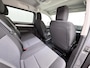 Toyota ProAce Worker 2.0D-4D L3H1 Dubbele Cabine 5-Persoons Ecc 3D-Navi Apple Carplay Android Auto Bluetooth Black Line Long DC Cruise Control Lmv Regen-Lichtsensor led Privacy Glas Schuifdeur 1e Eigenaar Dealeronderhouden Origineel Nederlandse Auto