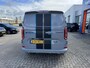 Ford E-Transit Custom 320 L2H1 Sport 65 kWh 218pk | Demo | Driver Assistance Pack | Wegklapbare Trekhaak | Stuurwiel verwarming | Stoel verwarming | 2.300kg Trekgewicht