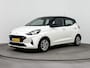 Hyundai i10 1.0 COMFORT SMART | NAVI | CAMERA | CRUISE | APPLE CARPLAY & ANDROID AUTO | ARMSTEUN | TWO TONE | LAGE KMSTAND! | FABRIEKSGARANTIE GELDIG T/M 9-2029! |