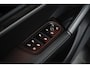 Porsche Cayenne 3.0 E-HYBRID 469PK / NAVI / LEDER / CLIMA / LED-MATRIX / 1E EIGENAAR / ORG. NL / BTW AUTO / PANO. DAK / 22" LMV / SOFT-CLOSE / SPORT CHRONO / BOSE / ACHTERASBESTURING / RACE-TEX CARBON STUURWIEL / SPORT UITLAAT !!