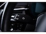 BMW 5-Serie Touring 520d xDrive High Executive Luxury Line - Trekhaak - Panoramadak - zonneschermen - Getinte ruiten - Parking Assistant - BMW Live Cockpit Professional - Elektrisch verwarmde voorstoelen -