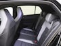 Volkswagen Golf 1.5 eHybrid GTE | SoH 99% | Panoramadak | Lederen bekleding 'Vienna' | Trekhaak | Achteruitrijcamera | Black style | Head-up display | Adaptieve demping | Matrix LED verlichting | Keyless |