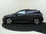 Volkswagen Golf 1.5 eHybrid GTE | SoH 99% | Panoramadak | Lederen bekleding 'Vienna' | Trekhaak | Achteruitrijcamera | Black style | Head-up display | Adaptieve demping | Matrix LED verlichting | Keyless |