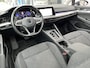 Volkswagen Golf Variant 1.5 eTSI Life Business AUTOMAAT/ CRUISE/ APP-CONNECT/ CLIMATE/ STOELVERWARMING/ PARK. SENSOREN V&A/ DIGITAL DASH