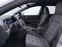 Volkswagen Golf 1.4 eHybrid GTE | 18" | Navigatie | LED Mistlampen | Black Style | Stuur-/Stoelverwarming
