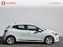 Renault Clio 1.0 TCe Zen Apple CarPlay DAB Audio NL Auto! | Cruise Control | Navigatie | PDC