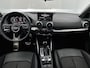 Audi Q2 35 TFSI S Edition 150 PK | S-line | Automaat | Navigatie | Camera | Stoelverwarming | Cruise Control | Climate Control | Lichtmetalen velgen |