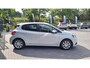 Peugeot 208 1.2 82 pk PureTech Blue Lion 5-deurs *wit metallic*