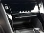 Peugeot e-2008 SUV EV GT Pack 50 kWh 136pk | Accu 92% | Navigatie | Panoramisch schuif-kanteldak | Lederen sportstoelen | Achteruitrijcamera | Stoelverwarming | Full Led koplampen | 3D Cockpit | Keyless | Parkeersensoren v+a | Adaptieve Cruise Control | Dodehoeksensor | Apple Carplay / Android Auto | DAB+ radio | Draadloze telefoonlader | Donker getint glas | 18" lichtmetalen velgen |