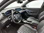 Peugeot e-2008 SUV EV GT Pack 50 kWh 136pk | Accu 92% | Navigatie | Panoramisch schuif-kanteldak | Lederen sportstoelen | Achteruitrijcamera | Stoelverwarming | Full Led koplampen | 3D Cockpit | Keyless | Parkeersensoren v+a | Adaptieve Cruise Control | Dodehoeksensor | Apple Carplay / Android Auto | DAB+ radio | Draadloze telefoonlader | Donker getint glas | 18" lichtmetalen velgen |