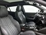 Peugeot e-2008 SUV EV GT Pack 50 kWh 136pk | Accu 92% | Navigatie | Panoramisch schuif-kanteldak | Lederen sportstoelen | Achteruitrijcamera | Stoelverwarming | Full Led koplampen | 3D Cockpit | Keyless | Parkeersensoren v+a | Adaptieve Cruise Control | Dodehoeksensor | Apple Carplay / Android Auto | DAB+ radio | Draadloze telefoonlader | Donker getint glas | 18" lichtmetalen velgen |