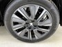 Peugeot e-2008 SUV EV GT Pack 50 kWh 136pk | Accu 92% | Navigatie | Panoramisch schuif-kanteldak | Lederen sportstoelen | Achteruitrijcamera | Stoelverwarming | Full Led koplampen | 3D Cockpit | Keyless | Parkeersensoren v+a | Adaptieve Cruise Control | Dodehoeksensor | Apple Carplay / Android Auto | DAB+ radio | Draadloze telefoonlader | Donker getint glas | 18" lichtmetalen velgen |