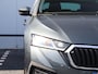 Skoda Octavia Combi 1.5 TSI First Edition 150PK | Navigatie | Trekhaak | Camera | Spiegelpakket