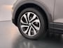 Volkswagen T-Roc 1.5TSI 150PK Automaat Adap.Cruise Stoel+Stuurverwarming Camera Apple Carplay Android Auto Elek.Achterklep Pdc 'App-Connect' smartphone-integratie Isofix Lmv Bluetooth Lane Assist Licht-/Regensensor Keyless