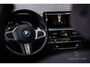 BMW 5-Serie Touring 530e M-Sport 292PK|BTW|Pano|Trekhaak|HUD|Sfeer|Full Led|Keyless|Drive Mode e.o.
