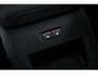 Volvo XC60 2.0 T6 Plug-in hybrid AWD Ultra Dark | SOH 100% | Luchtvering | Trekhaak | Head Up Display | Adaptieve Cruise Control | 360 Camera | Donker Glas |