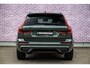Volvo XC60 2.0 T6 Plug-in hybrid AWD Ultra Dark | SOH 100% | Luchtvering | Trekhaak | Head Up Display | Adaptieve Cruise Control | 360 Camera | Donker Glas |