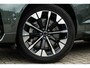 Volvo XC60 2.0 T6 Plug-in hybrid AWD Ultra Dark | SOH 100% | Luchtvering | Trekhaak | Head Up Display | Adaptieve Cruise Control | 360 Camera | Donker Glas |