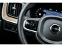 Volvo XC60 2.0 T6 Plug-in hybrid AWD Ultra Dark | SOH 100% | Luchtvering | Trekhaak | Head Up Display | Adaptieve Cruise Control | 360 Camera | Donker Glas |
