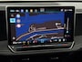 Volkswagen Passat Variant 1.5 eHybrid Business Camera, Navi, Stoelverwarming, Cruise control, Keyless start, Virtual desk, 1 jaar garantie