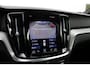 Volvo V60 2.0 B4 R-Design | Harman/Kardon premium audio | Panoramadak | Rondomzicht camera | Elektrisch verstelbare stoelen met geheugen |Head up display| Parkeerverwarming| 19 Inch Lichtmetalen velgen.