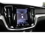 Volvo V60 2.0 B4 R-Design | Harman/Kardon premium audio | Panoramadak | Rondomzicht camera | Elektrisch verstelbare stoelen met geheugen |Head up display| Parkeerverwarming| 19 Inch Lichtmetalen velgen.