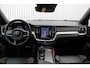 Volvo V60 2.0 B4 R-Design | Harman/Kardon premium audio | Panoramadak | Rondomzicht camera | Elektrisch verstelbare stoelen met geheugen |Head up display| Parkeerverwarming| 19 Inch Lichtmetalen velgen.