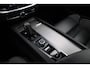 Volvo V60 2.0 B4 R-Design | Harman/Kardon premium audio | Panoramadak | Rondomzicht camera | Elektrisch verstelbare stoelen met geheugen |Head up display| Parkeerverwarming| 19 Inch Lichtmetalen velgen.