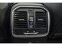 Porsche Macan 2.0 T 252pk Panoramadak Luchtvering 18-weg Adaptieve Sportstoelen Trekhaak elektrisch 21" LMV