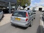 Ford Mondeo Wagon 1.8-16V Ambiente