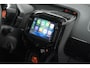 Peugeot 108 1.0 e-VTi Collection TOP! | Elektrisch Vouwdak | Apple Carplay | Climate Control | 15 Inch Lichtmetalen Velgen