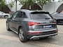 Audi Q5 55 TFSI e S edition S-LINE BINNEN + BUITEN |LUCHTVERING| ELEKTRISCHE TREKHAAK| 360 CAMERA| PANO| DODE HOEK SENSOR| ELEK. STOELEN | MATRIX| RECENT NOG ONDERHOUD GEHAD|