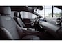 Mercedes-Benz A-klasse 200 Business Solution AMG | Night | Achteruitrijcamera | Sfeerverlichting | Privacybeglazing | Stoelverwarming | Apple Carplay |