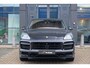 Porsche Cayenne Coupé 4.0 V8 Turbo S 680pk E-Hybrid Panoramadak *SOH 89%* Keramisch *BTW* Massage Trekhaak Stoelkoeling Luchtvering