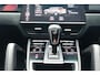 Porsche Cayenne Coupé 4.0 V8 Turbo S 680pk E-Hybrid Panoramadak *SOH 89%* Keramisch *BTW* Massage Trekhaak Stoelkoeling Luchtvering
