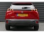 Peugeot e-2008 136PK 50KWH ALLURE PACK AUTOMAAT / CAMERA / STOELVERWARMING / SOH 89,31% / KEYLESS / CARPLAY / 17"LMV / NAVI / CLIMA / LED / PDC / BLUETOOTH / ADAPT. CRUISECONTROL / 1E EIGENAAR / SCHITTERENDE STAAT !!